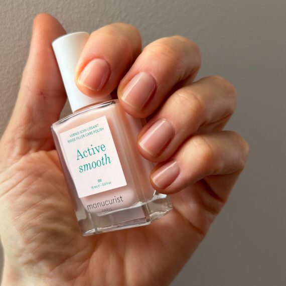 Manucurist maniküür